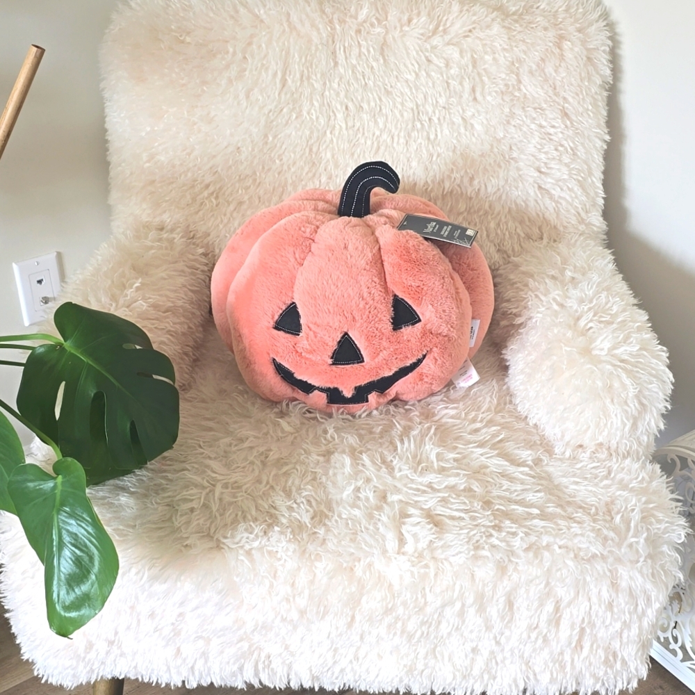 🎃 Martha Stewart Plush Pumpkin
